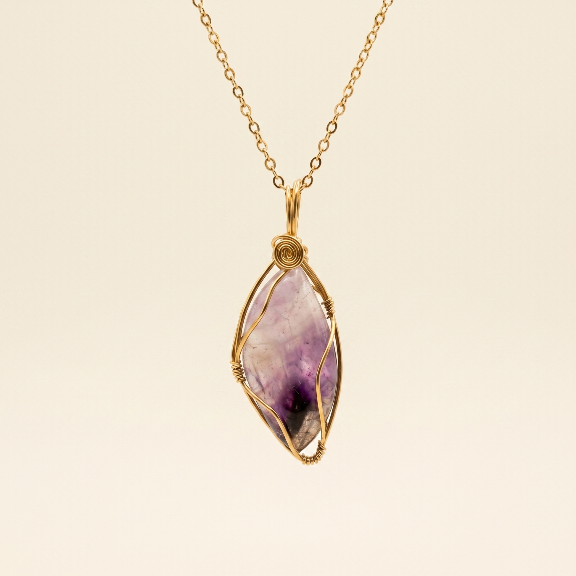 #07 One Piece- Amethyst Necklace Gold