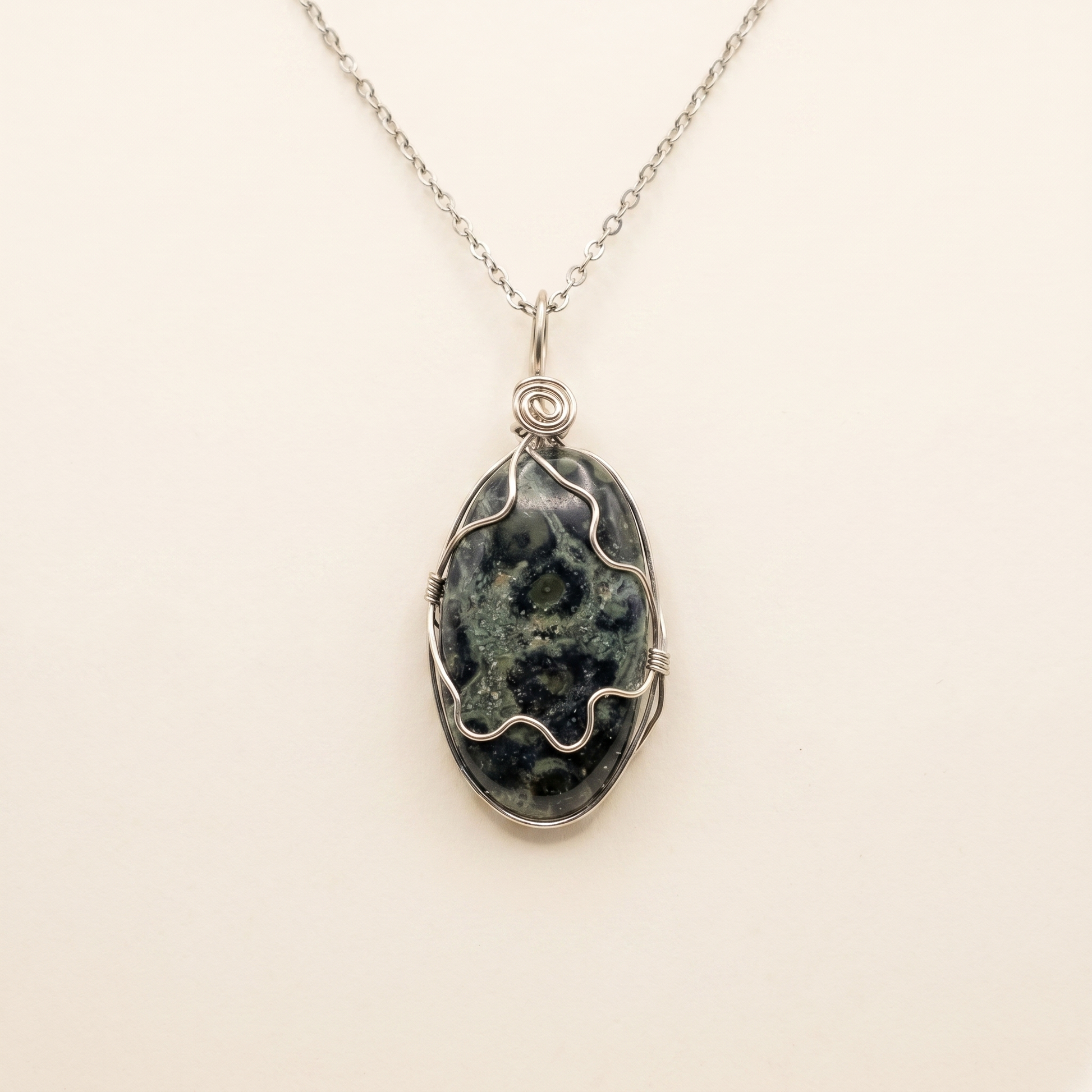 #24 One Piece – Kambaba Jasper Necklace Silver