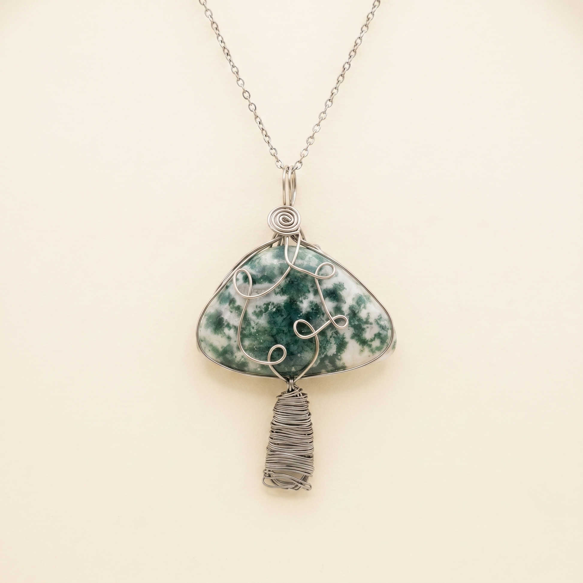#46 One Piece – Moss Agate Mushroom Necklace Silver
