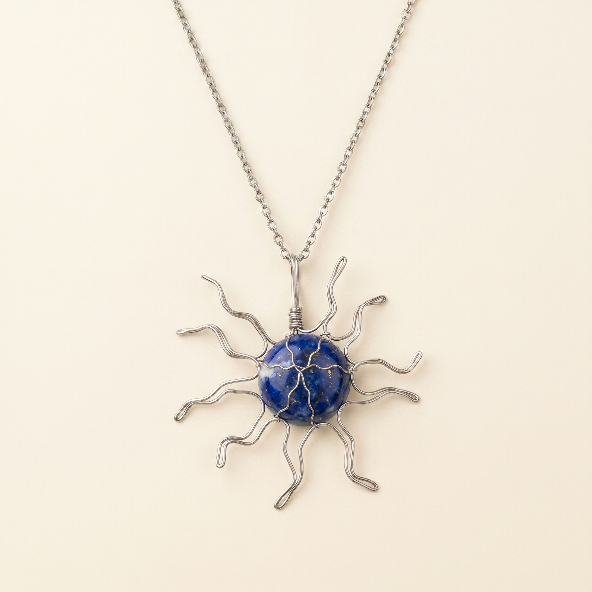 #41 One Piece – Lapis Lazuli Sun Necklace Silver